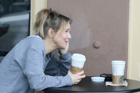 Και όμως, αυτή είναι η Renee Zellweger!