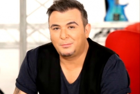 Αντώνης Ρέμος: Τραυματίστηκε στο πλατό του Πρωινού ΑΝΤ1