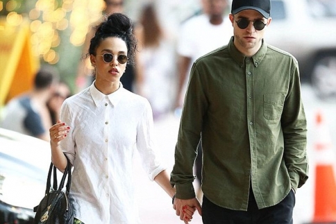 Robert Pattinson: Παντρεύεται με την FKAtwigs;
