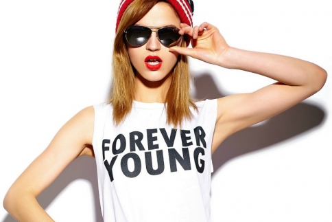 10 t-shirts για ροκ κορίτσια