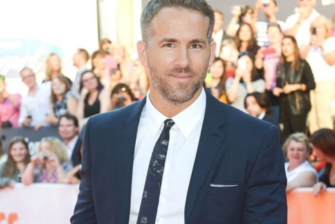 Ryan Reynolds : Ο κολλητός του προσπάθησε να πουλήσει φωτογραφίες της κόρης του