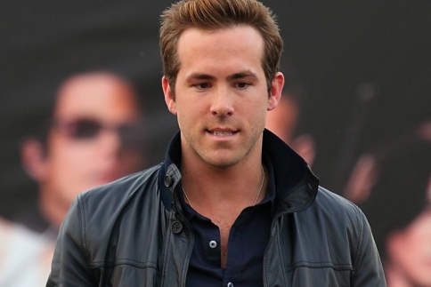 Ryan Reynolds: Τον χτύπησε παπαράτσι με το αυτοκίνητο του!