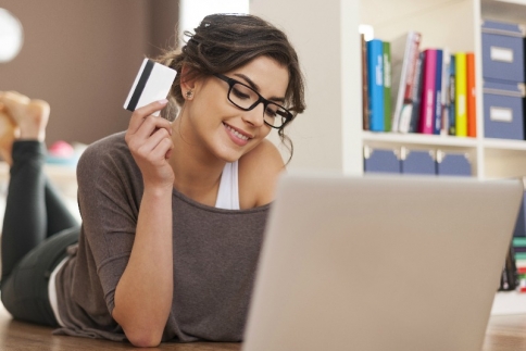 Όλα όσα πρέπει να γνωρίζεις για το online shopping