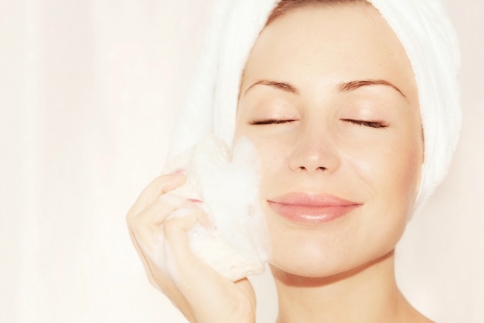 DIY: Φτιάξε το δικό σου face foam με 3 υλικά