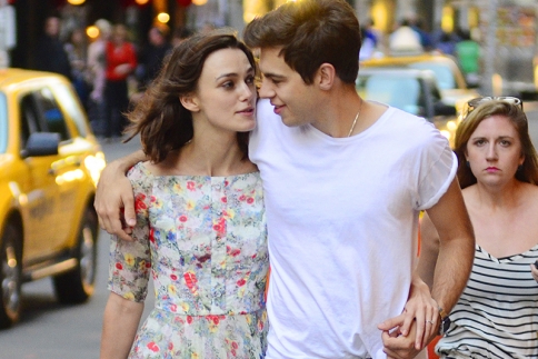 Talk of the town: H Keira Knightley είναι έγκυος;