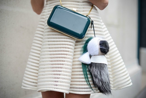 10 fashion μπρελόκ για να ντύσετε με στιλ τα κλειδιά σας