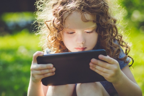 Το gadget της χρονιάς: Το tablet δίνει ζωή στις παιδικές ζωγραφιές