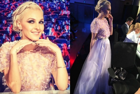 Η Τάμτα στο πρώτο X Factor συνδυάζει πριγκιπικό outfit με sneakers και το κάνει τάση (ρεπορτάζ αγοράς)