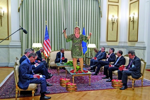Το πραγματικό παρασκήνιο της επίσκεψης Obama 