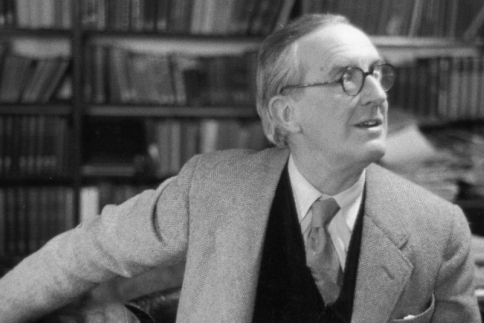 Let s talk about Tolkien! H ιστορία του Άρχοντα των Δαχτυλιδιών σε 1.081 λέξεις