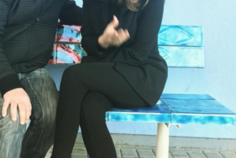 Street style : Η Δέσποινα Βανδή με ανδρόγυνο look, ξεχωρίζει