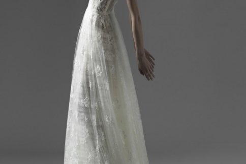 Βάσια Τζοτζοπούλου: Βridal collection 2016, για νύφες με “fragile” θηλυκότητα