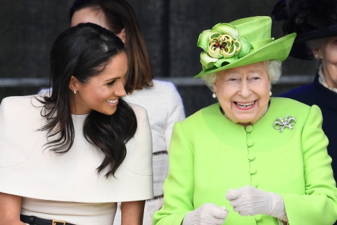 Ποιος θα μάθει πρώτος την γέννα της Meghan Markle;