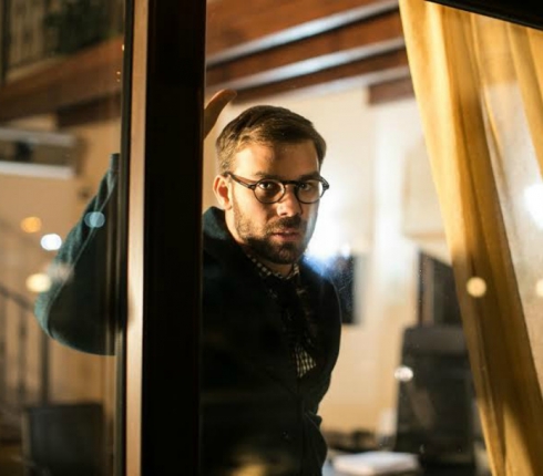 Γιώργος Σαμπάνης: To νέο του video clip και backstage φωτογραφίες!