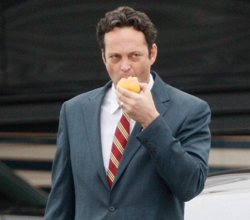 Ο Vince Vaughn το έριξε στα... μήλα!