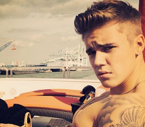 Tα οικογενειακά Χριστούγεννα του Justin Bieber