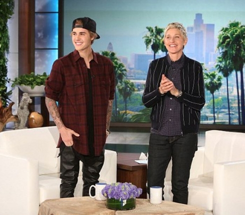  Kρίση ταυτότητας; Ο Justin Bieber ζήτησε ξανά συγγνώμη