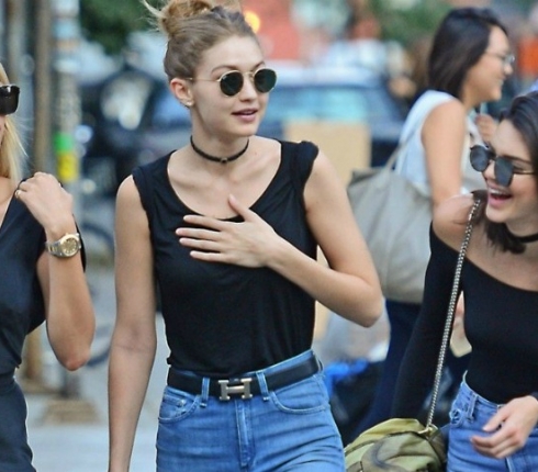 1 item , 5 looks πώς γίνεται; Με bodysuits !