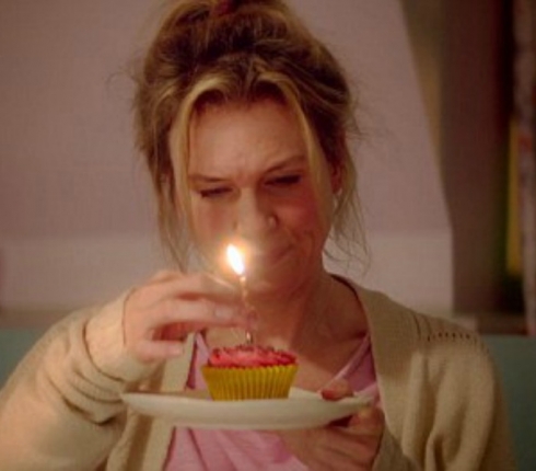 Bridget Jones 3: Μένει έγκυος αλλά ποιος είναι ο πατέρας; (Δεν πάει ο νους σου)