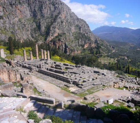 Γιατί οι Δελφοί είναι must (πιο πολύ και από την Αράχωβα) - Κεντρική Εικόνα