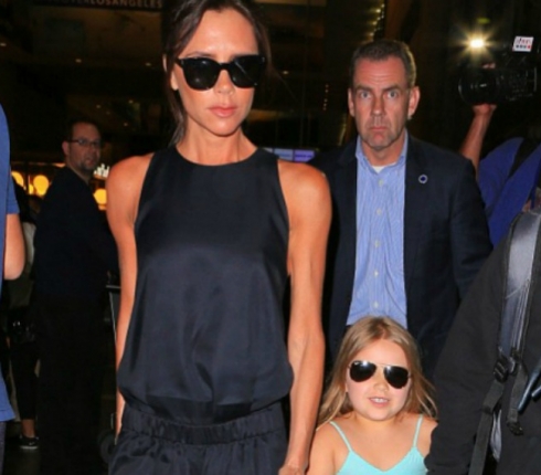 Harper Beckham είσαι γεννημένη celebrity! Aκολουθεί τα χνάρια της μαμάς της!