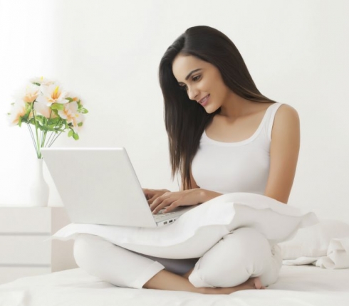 Home habits: 4 συνήθειες που κάνεις καθημερινά και πρέπει να περιορίσεις