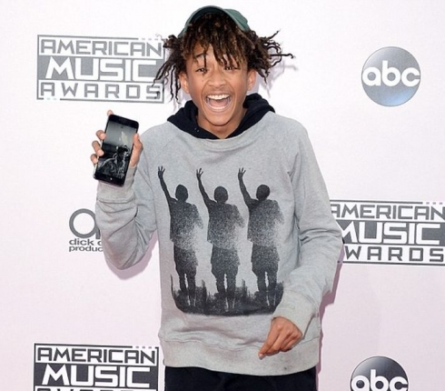 Ραντεβού με τον... εαυτό του ο Jaden Smith