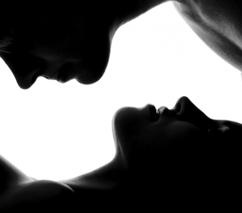 Kinky time: Tι θα κάνεις για να τον τρελάνεις στο κρεβάτι