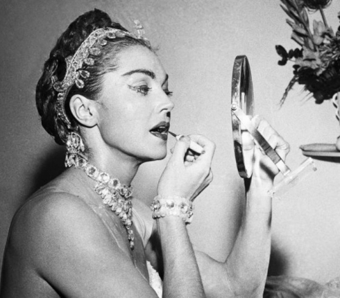 Old Hollywood μυστικά από το θρύλο του μακιγιάζ Ida Gàl-Csiszar!