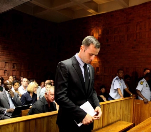 Ποινή-χάδι: Πέντε χρόνια φυλάκισης στον Οscar Pistorius για τη δολοφονία της Reeva Steenkamp