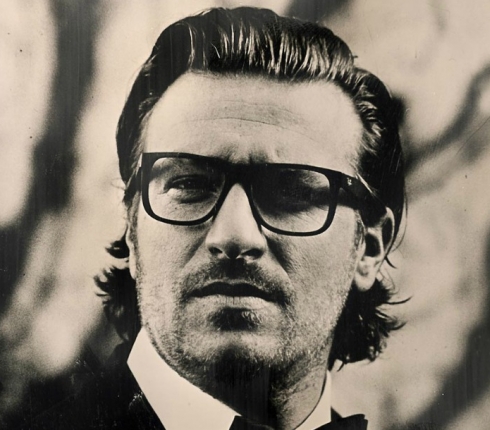 10 τραγούδια του Parov Stelar που πρέπει να μάθεις asap για το σημερινό live