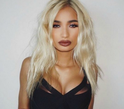 Είσαι φαν της Pia Mia; Δοκίμασε να κάνεις το μακιγιάζ της