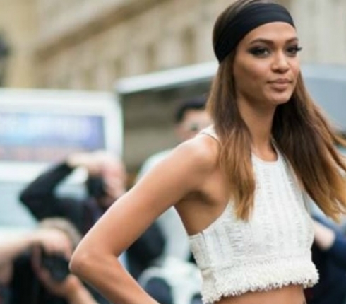 Μόδα 2018: Πως να βάλεις το crop top αν έχεις κοιλίτσα