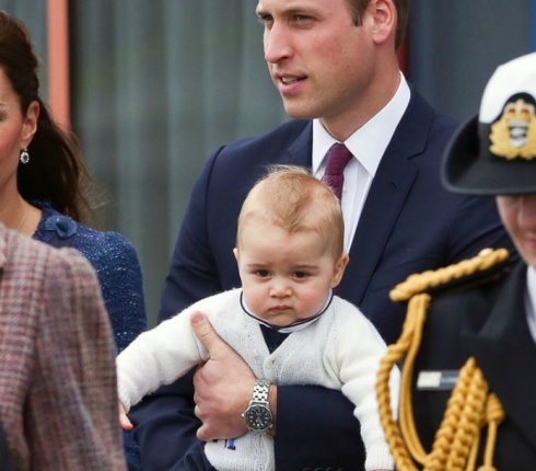 Όταν ο Prince George... πλήττει! Οι πιο αστείες εικόνες που έχεις δει