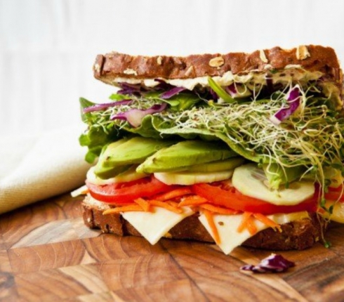 Super tasty sandwich με φιλέτο ψαριού