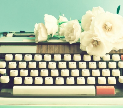Happy Mother's Day: 7 βιβλία για να πάρεις στη μαμά σου δωράκι αυτή την Κυριακή 