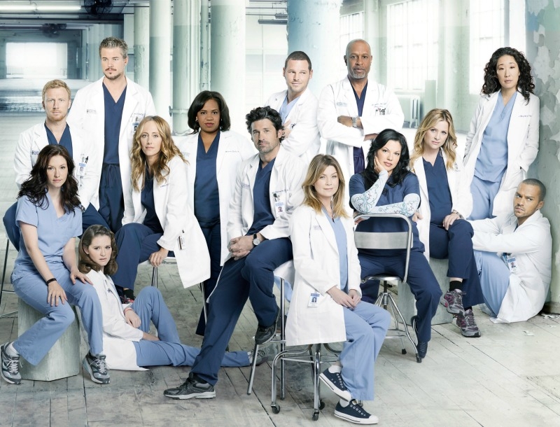 Grey s Anatomy: Όταν οι πρωταγωνιστές της σειράς ήταν απλώς κομπάρσοι Grey s Anatomy: Όταν οι πρωταγωνιστές της σειράς ήταν απλώς κομπάρσοι