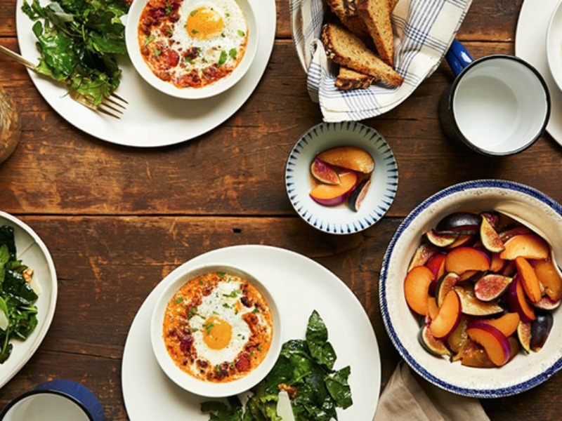 Ο «κύριος μουσάτος» αγαπάει το brunch Ο «κύριος μουσάτος» αγαπάει το brunch