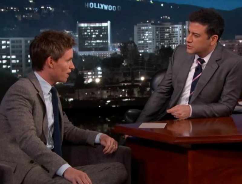 O Eddie Redmayne αποκαλύπτει: "H Jennifer Aniston θα έπρεπε να με χαστουκίσει για αυτό!" O Eddie Redmayne αποκαλύπτει: "H Jennifer Aniston θα έπρεπε να με χαστουκίσει για αυτό!"