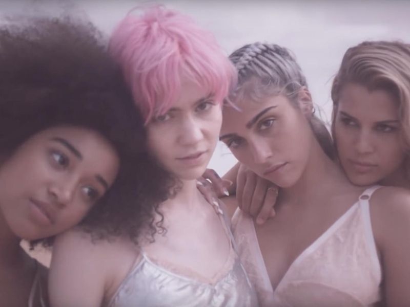 Το spot για το νέο άρωμα της Stella McCartney είναι το πιο sexy video που θα δεις σήμερα! Το spot για το νέο άρωμα της Stella McCartney είναι το πιο sexy video που θα δεις σήμερα!