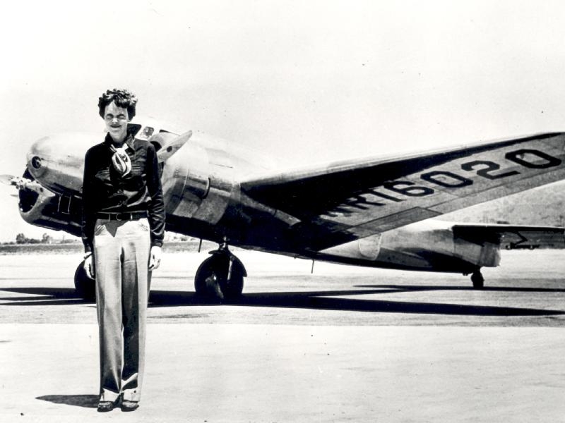 Amelia Earhart: Τι πραγματικά συνέβη; Amelia Earhart: Τι πραγματικά συνέβη;