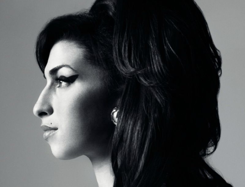 Amy Winehouse: Αν ζούσε σήμερα θα ήταν 32 ετών Amy Winehouse: Αν ζούσε σήμερα θα ήταν 32 ετών