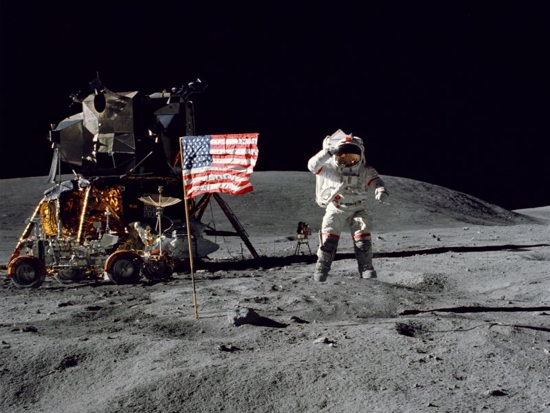 Apollo 11: Οι θεωρίες συνωμοσίας για την προσελήνωση στο φεγγάρι το 1969 Apollo 11: Οι θεωρίες συνωμοσίας για την προσελήνωση στο φεγγάρι το 1969