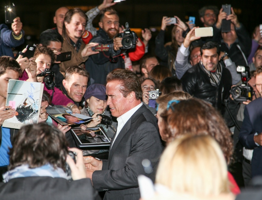 Arnold Schwarzenegger είσαι σούπερσταρ! Τιμήθηκε με το Golden Icon Award Arnold Schwarzenegger είσαι σούπερσταρ! Τιμήθηκε με το Golden Icon Award