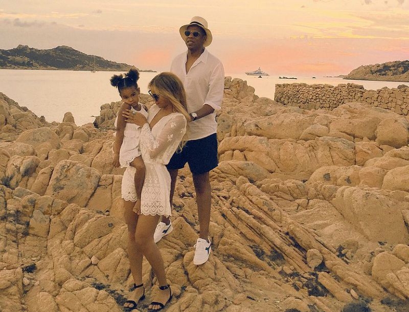 Beyonce: To φωτογραφικό album από τις διακοπές της όπως το μοιράστηκε η ίδια με τους fan της Beyonce: To φωτογραφικό album από τις διακοπές της όπως το μοιράστηκε η ίδια με τους fan της