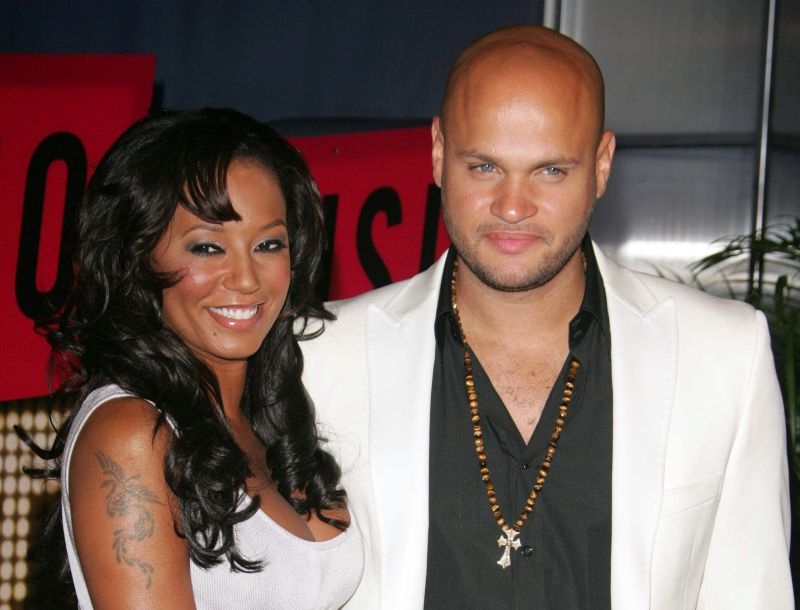 Ο Stephen Belafonte απείλησε την ανήλικη κόρη της Mel B με όπλο! Ο Stephen Belafonte απείλησε την ανήλικη κόρη της Mel B με όπλο!