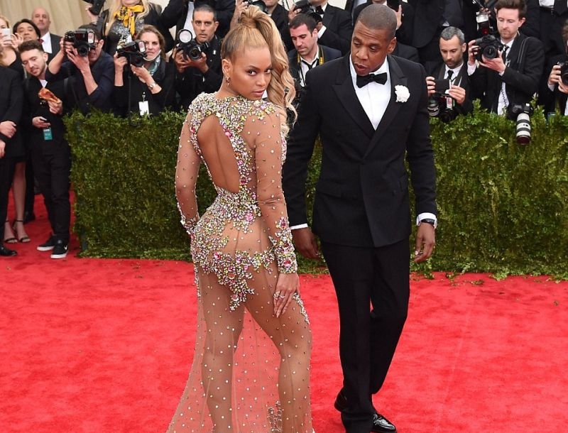 Met Gala: Οι αποκαλυπτικές εμφανίσεις των stars στο κόκκινο χαλί Met Gala: Οι αποκαλυπτικές εμφανίσεις των stars στο κόκκινο χαλί
