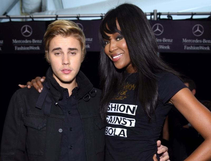 Justin Bieber- Naomi Campbell: Τρολάρισμα πως είναι ζευγάρι! Justin Bieber- Naomi Campbell: Τρολάρισμα πως είναι ζευγάρι!