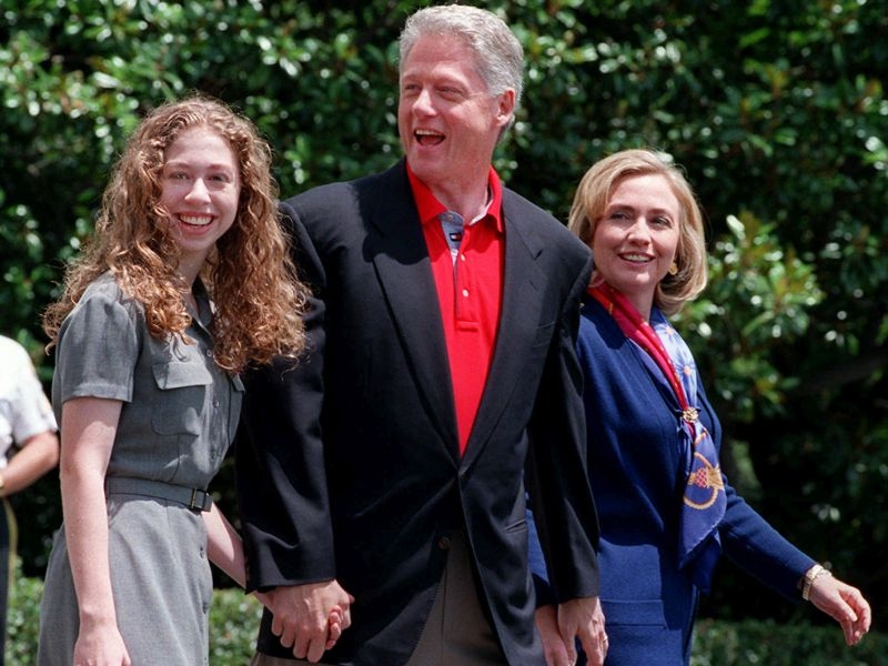 Hillary Clinton : Δεν είναι ο Bill Clinton πατέρας της Chelsea! Hillary Clinton : Δεν είναι ο Bill Clinton πατέρας της Chelsea!