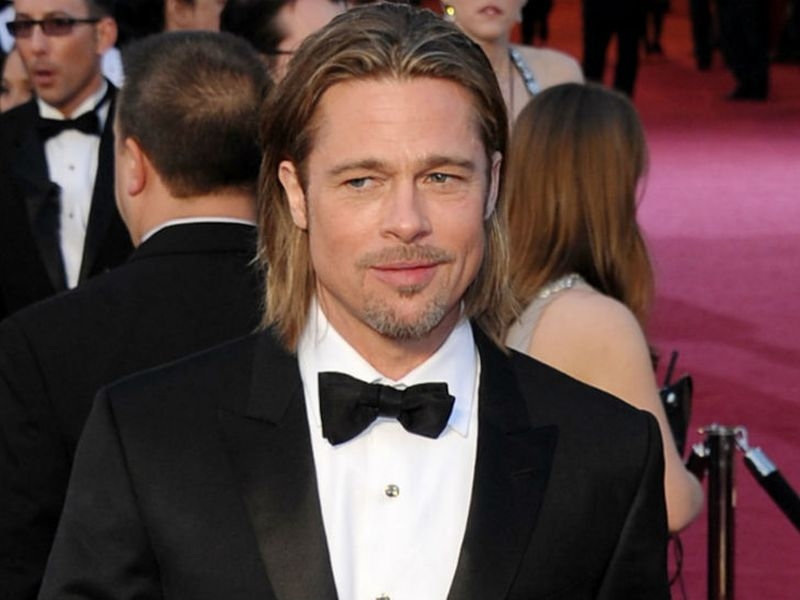 Δεν φαντάζεσαι με ποιον μένει ο Brad Pitt Δεν φαντάζεσαι με ποιον μένει ο Brad Pitt